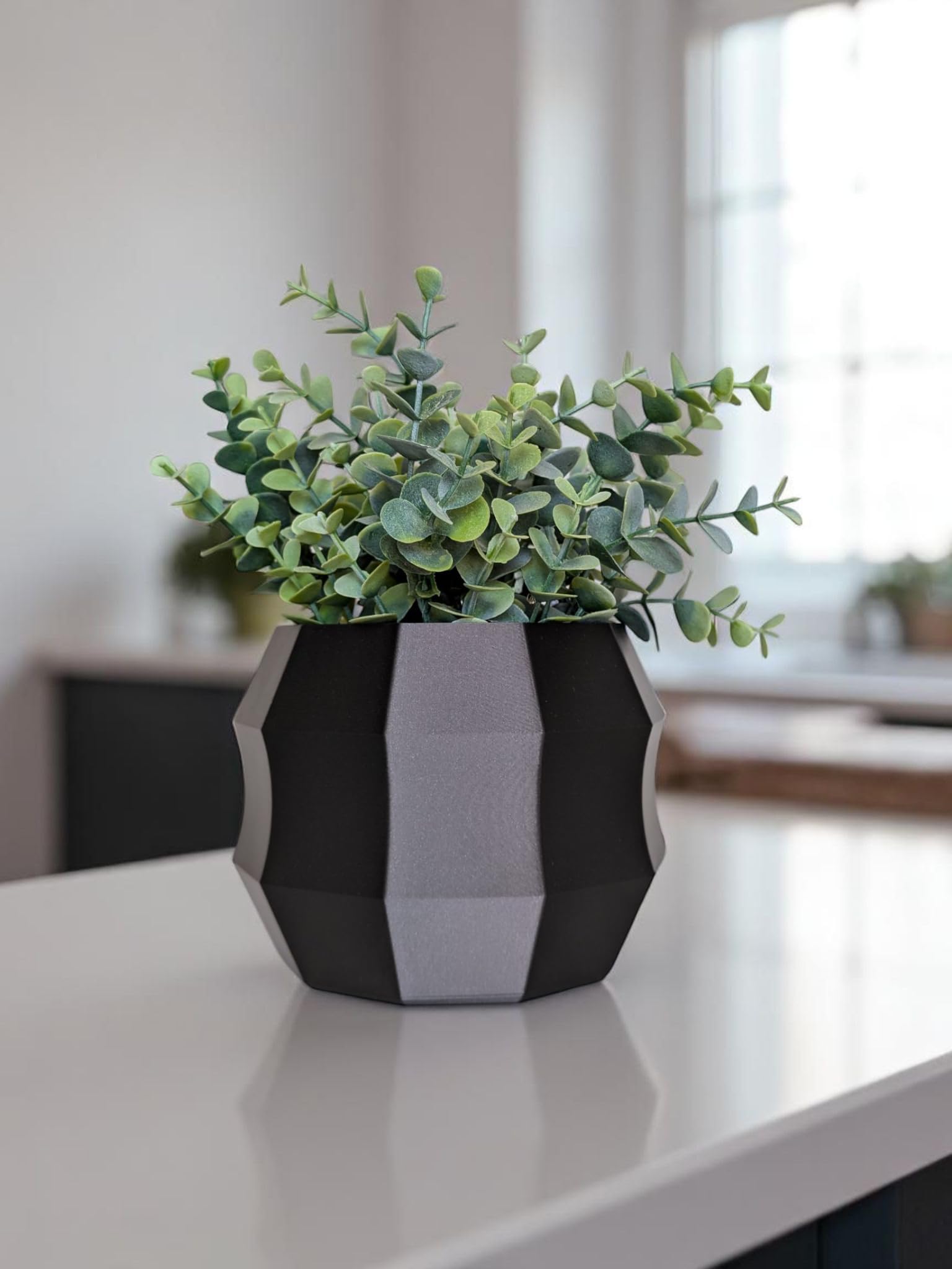 Decagonal Shaped Geometric Flower Pot