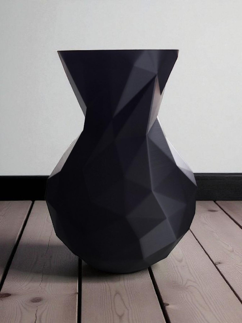 Black Low Poly Geometric Vase