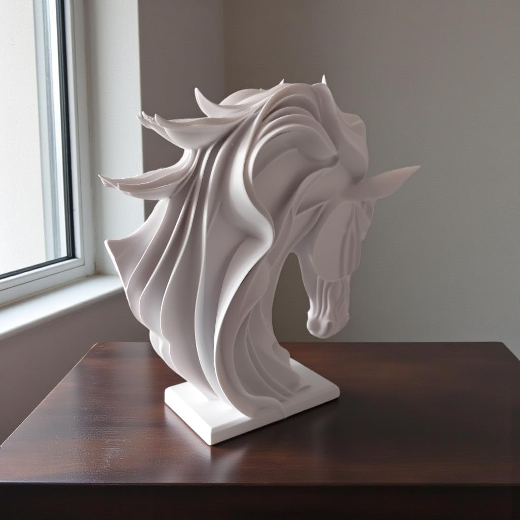 Horse Head Sculpture with Flowing Mane